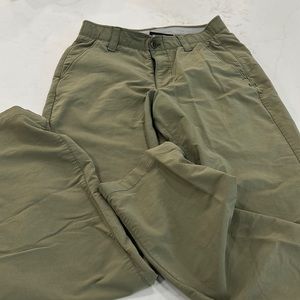 Mens UA green golf pants
